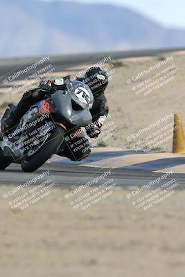 media/Nov-16-2025-Race Pace (Sun) [[8c5fa54630]]/Verified Riders/8-Turn 12 (120pm)/